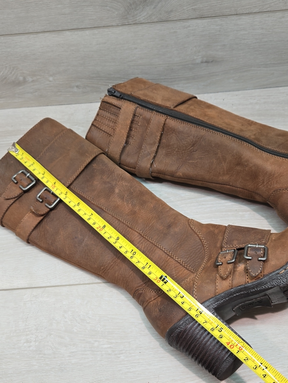 B.O.C. By Born Women's Brown Tall Buckle Leather Upper Heel Boots Shoes Sz 6.5 - Picture 10 of 16